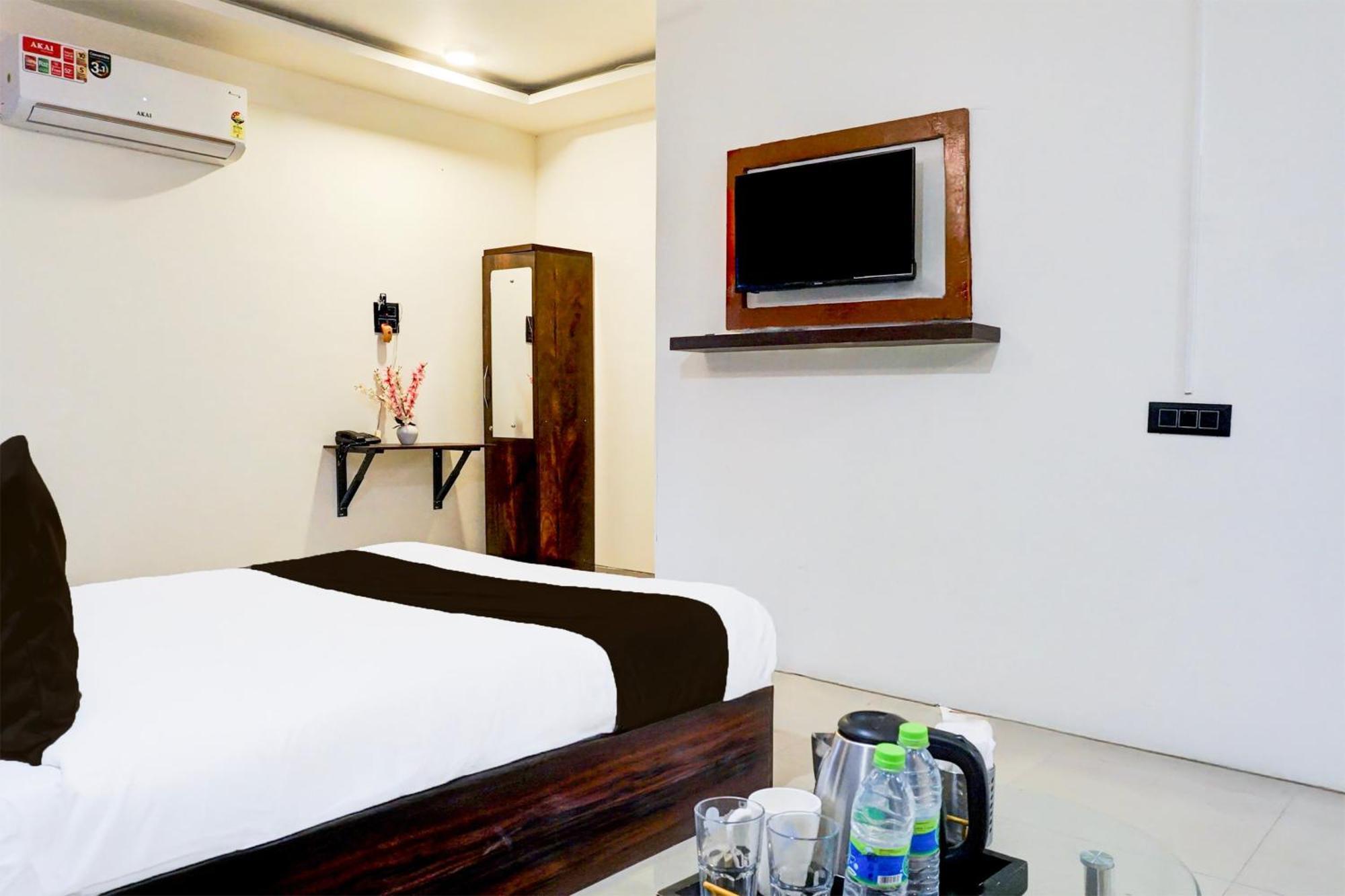 Hotel O The Highstreet Hometel Πούνε Εξωτερικό φωτογραφία